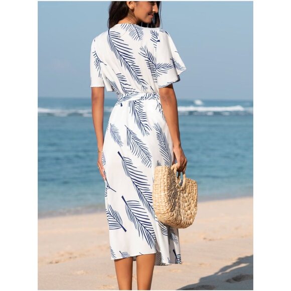 Cupshe Belted Abstract Leaf Print Midi Dress White & Navy Blue Wrap Style Large - Picture 2 of 10